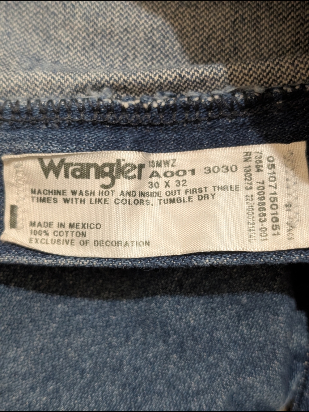 Wrangler Blue Denim Jeans  30x32 Men's 13awz Cowboy Cut A001 5 Pocket Button Zip - Picture 6 of 11